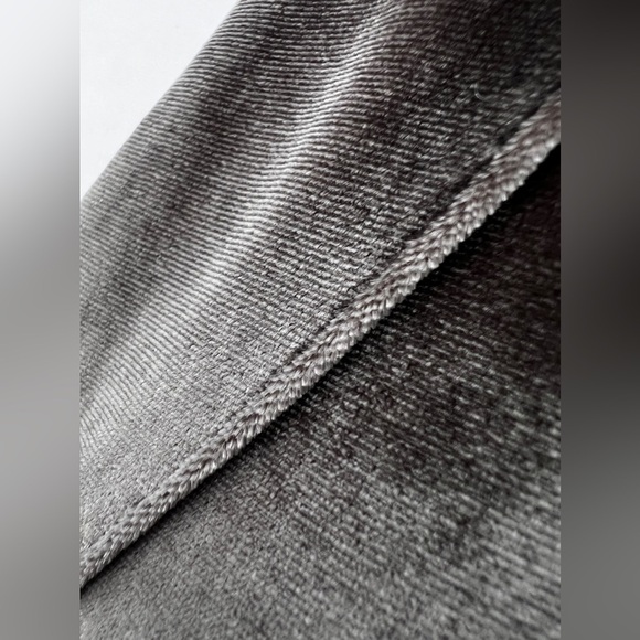 Chaser grey velvety duster size small - Picture 6 of 14